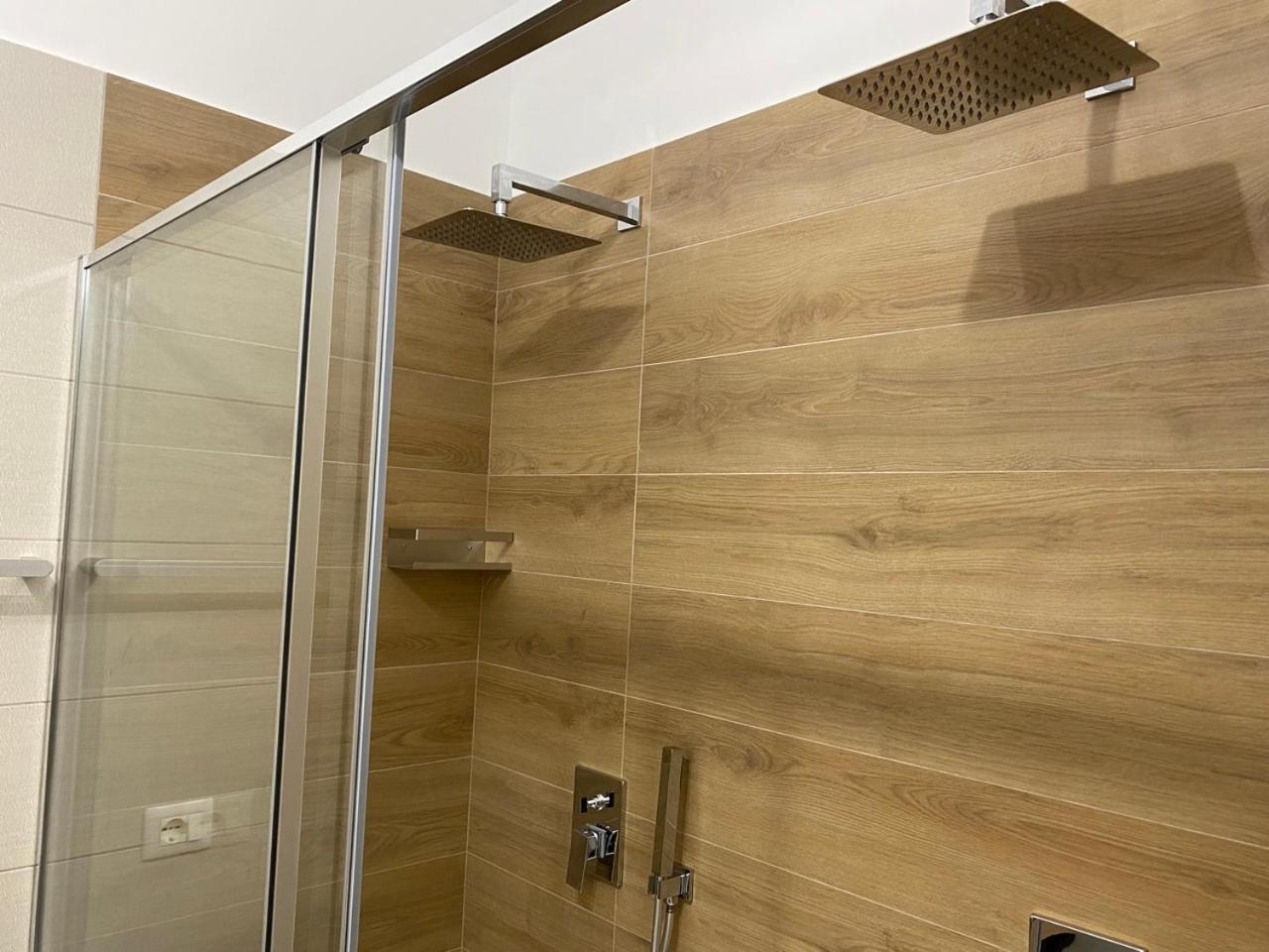 Вілла Cilento Contemporary House Con Idromassaggio Jacuzzi Еболі Екстер'єр фото