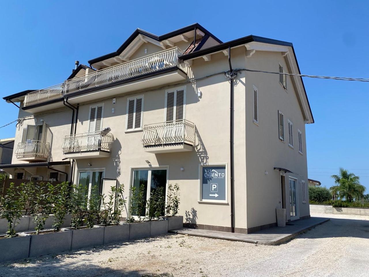 Вілла Cilento Contemporary House Con Idromassaggio Jacuzzi Еболі Екстер'єр фото